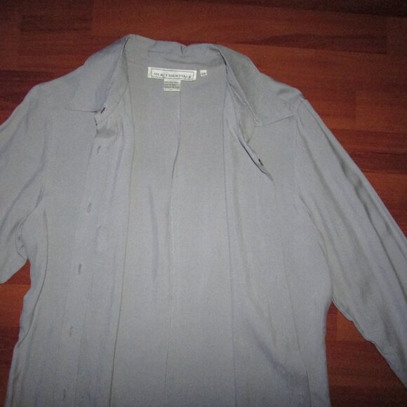 Silk Essentials 100% Silk Charmeuse Blouse - P/L - Picture 9 of 11